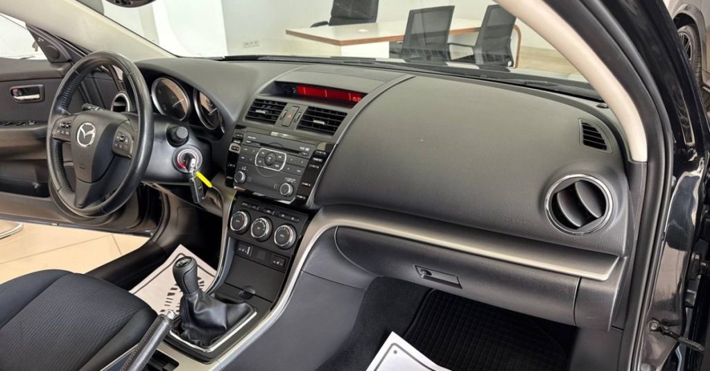 Mazda 6 2012