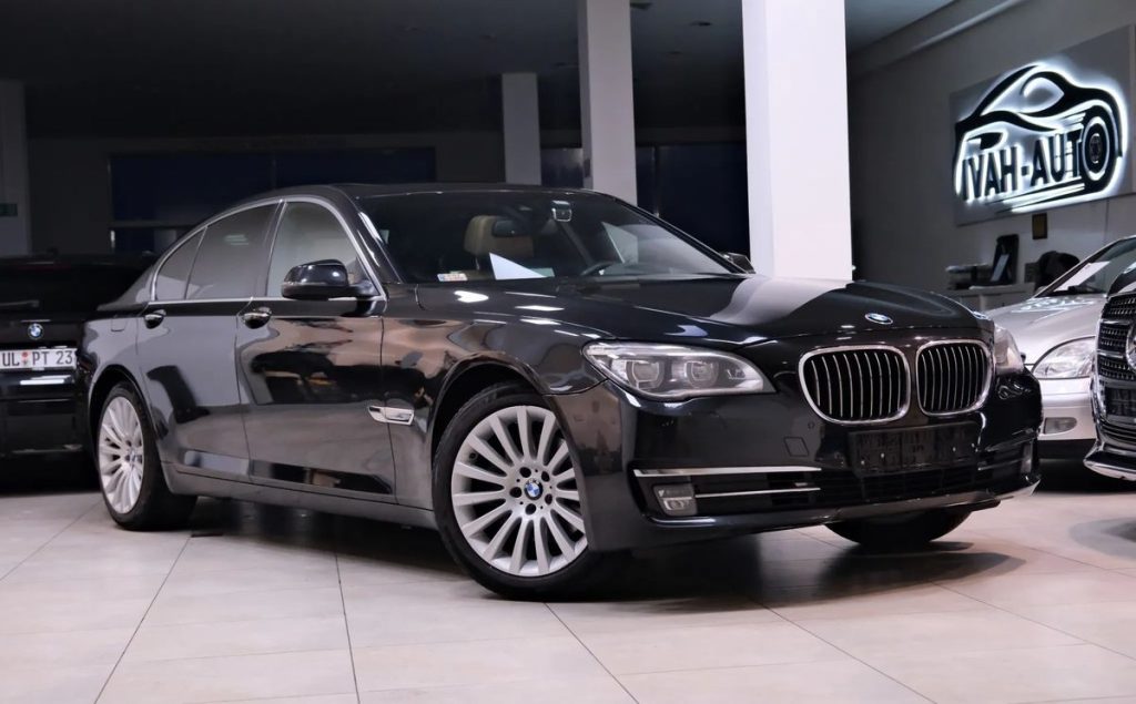 BMW 7 2013