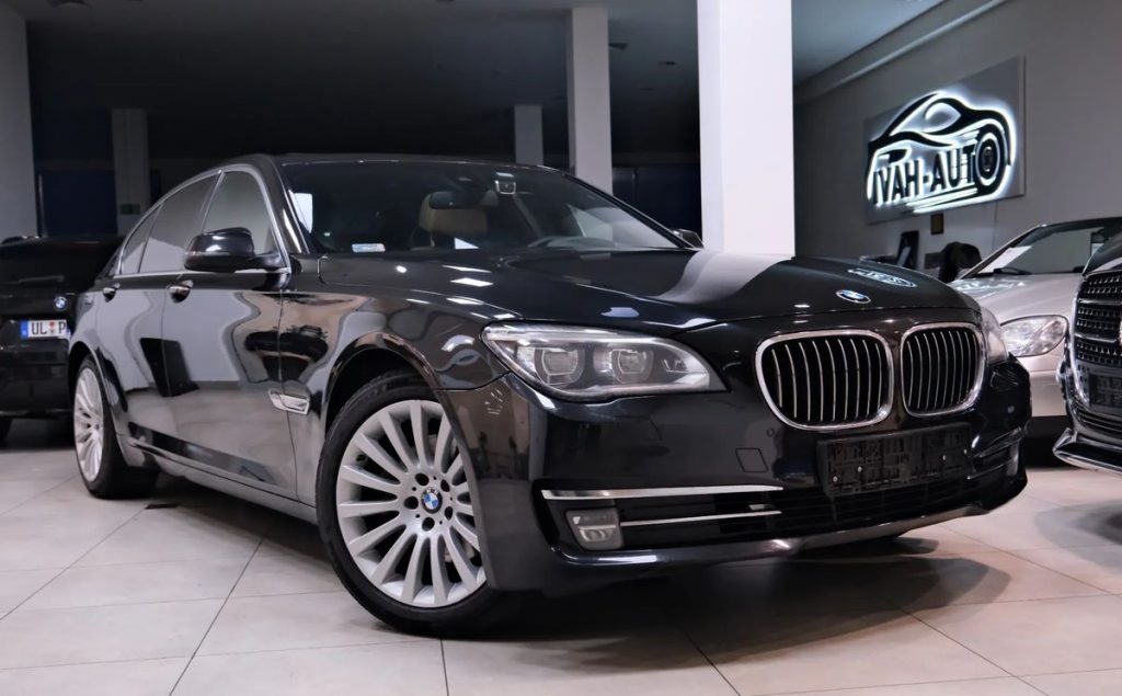 BMW 7 2013