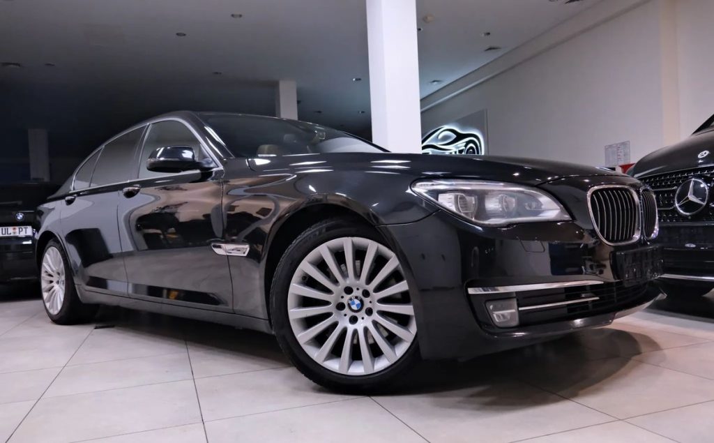 BMW 7 2013