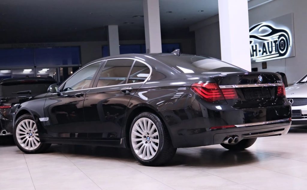 BMW 7 2013