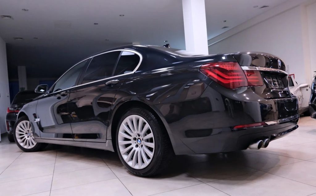 BMW 7 2013