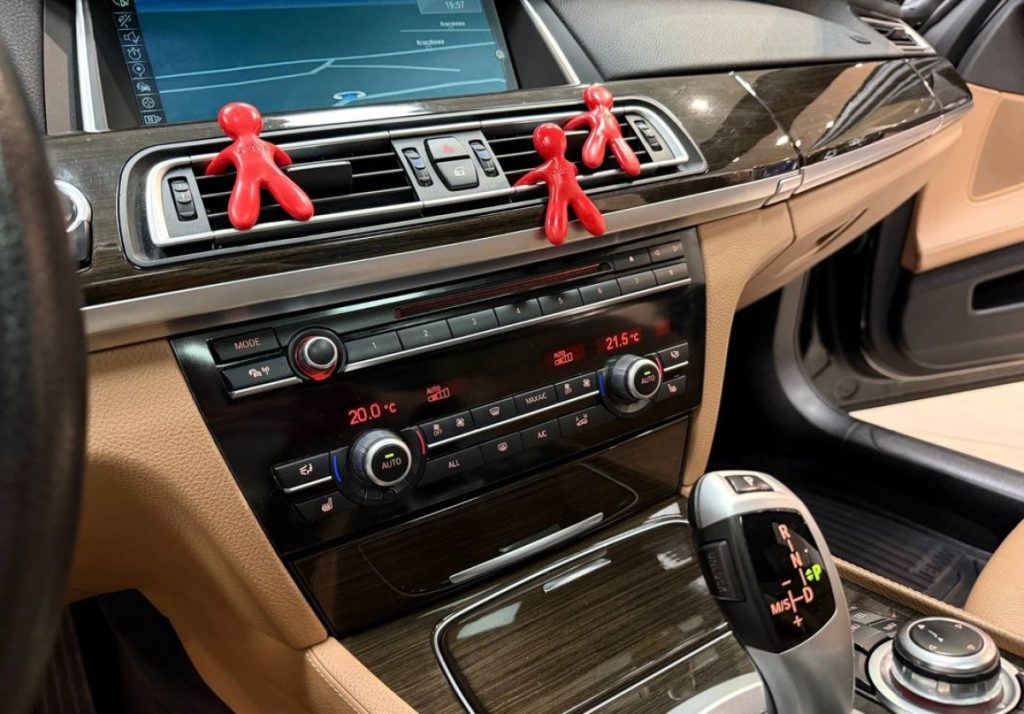 BMW 7 2013