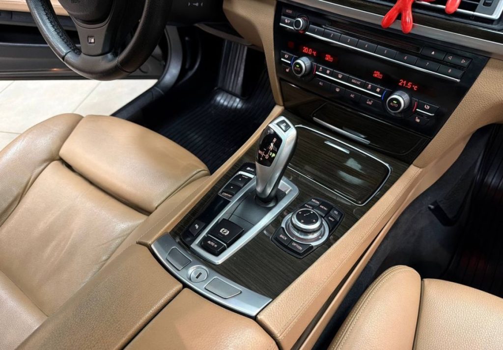 BMW 7 2013