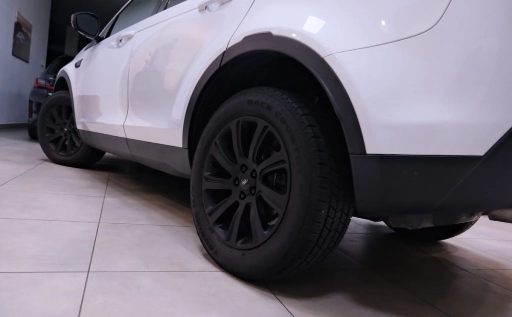 Land Rover Discovery Sport 2017