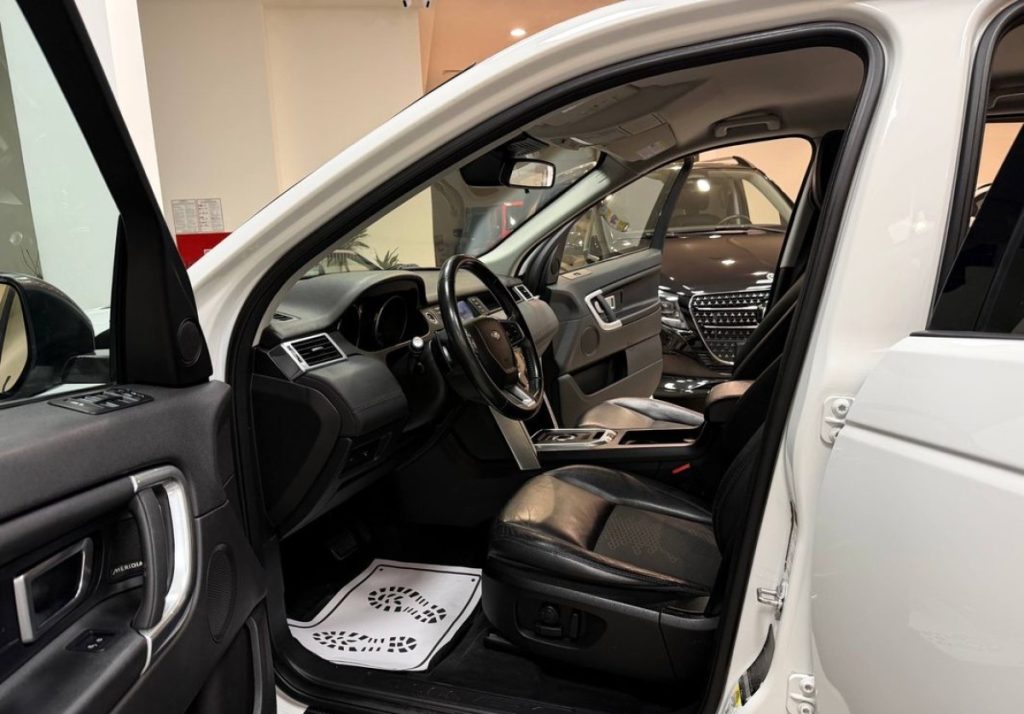Land Rover Discovery Sport 2017