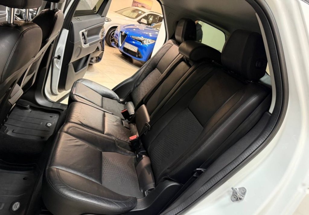 Land Rover Discovery Sport 2017