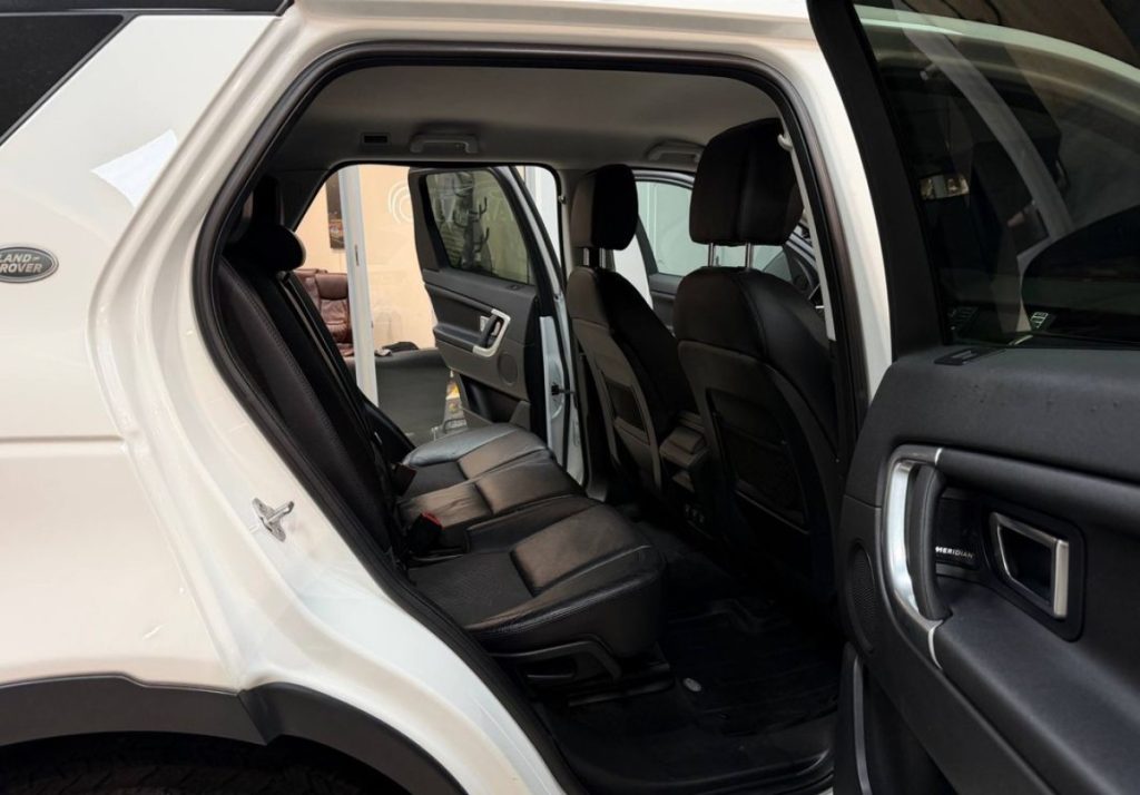 Land Rover Discovery Sport 2017