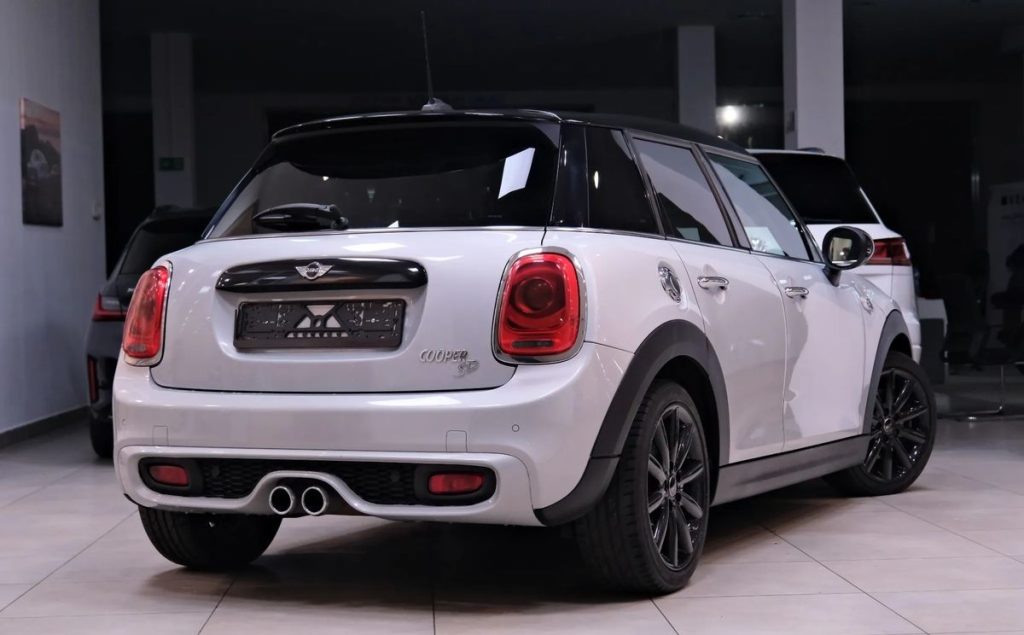 MINI Cooper 2016