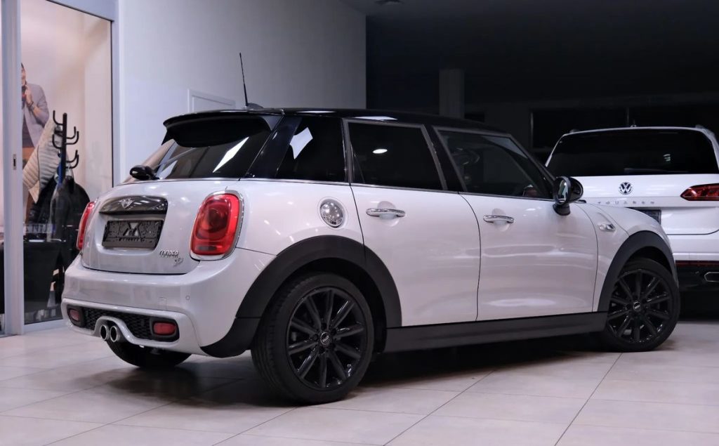MINI Cooper 2016