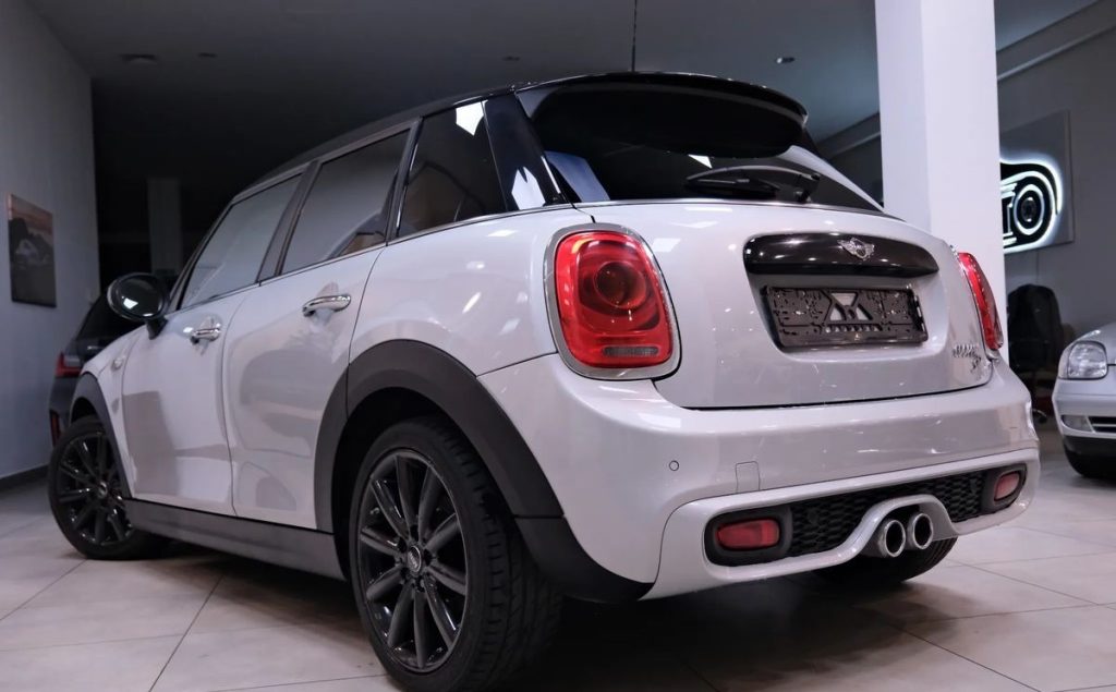 MINI Cooper 2016