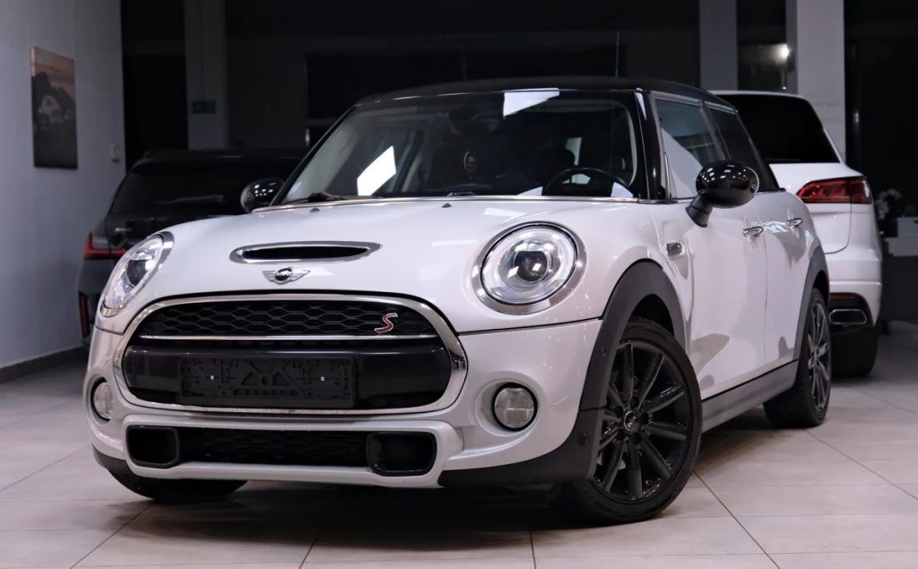 MINI Cooper 2016