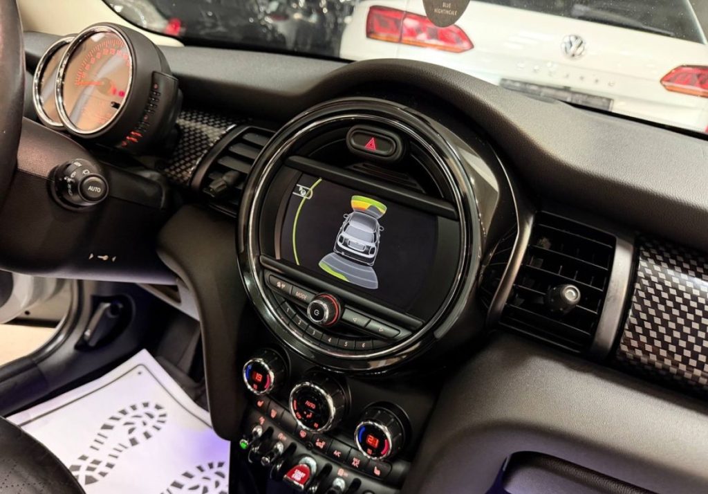 MINI Cooper 2016