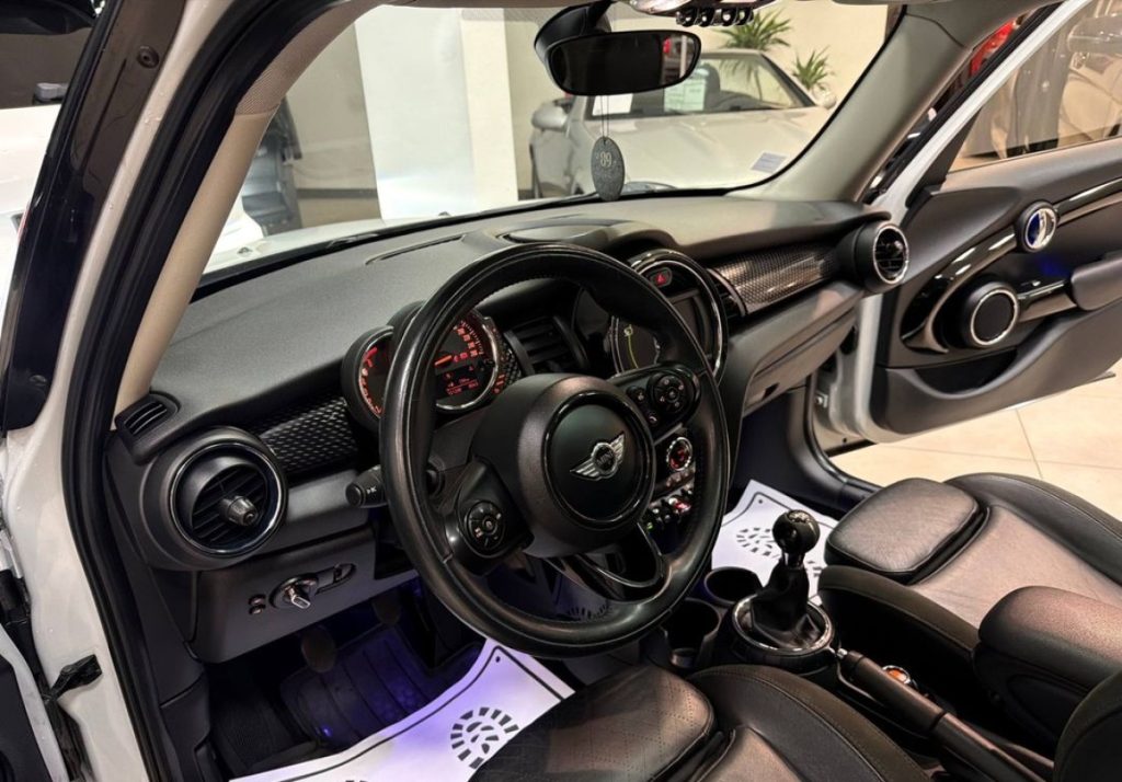 MINI Cooper 2016