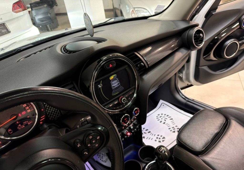 MINI Cooper 2016