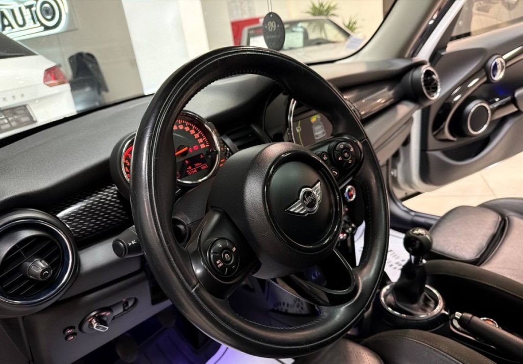 MINI Cooper 2016