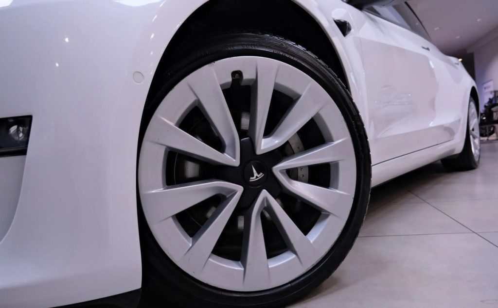 Tesla Model 3 2021