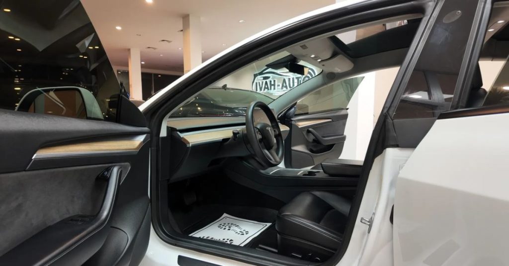 Tesla Model 3 2021