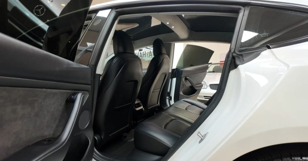 Tesla Model 3 2021
