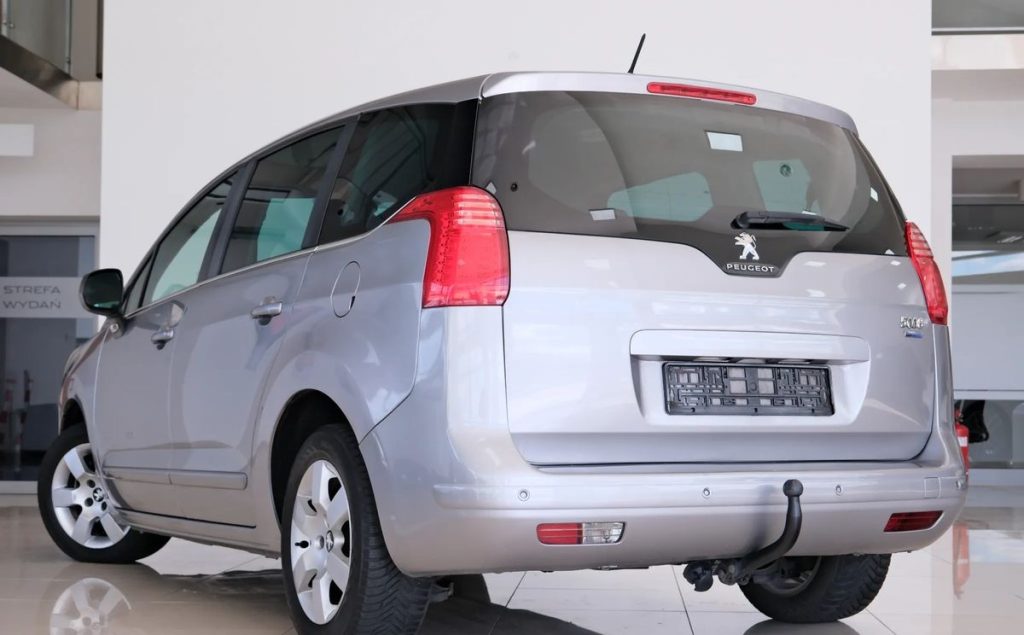 Peugeot 5008 2014