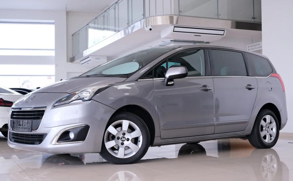Peugeot 5008 2014