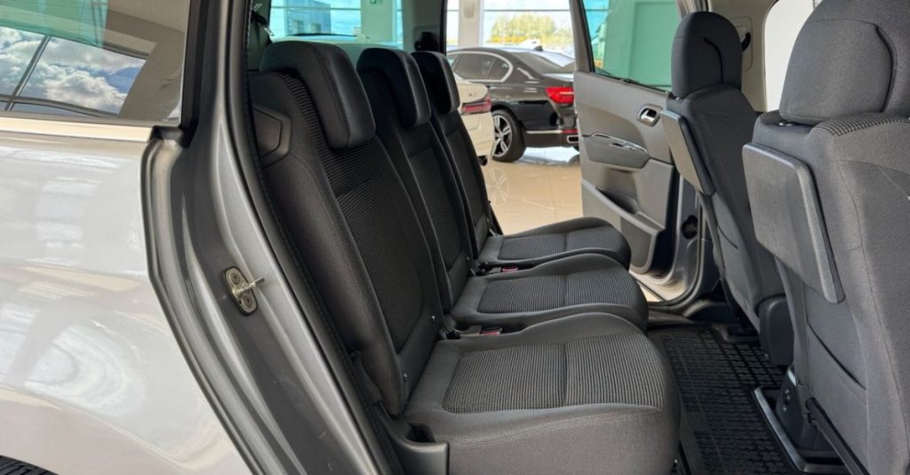 Peugeot 5008 2014