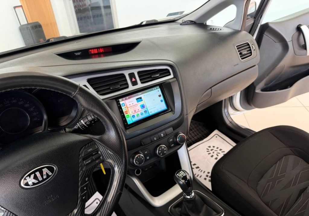 Kia Ceed 2012