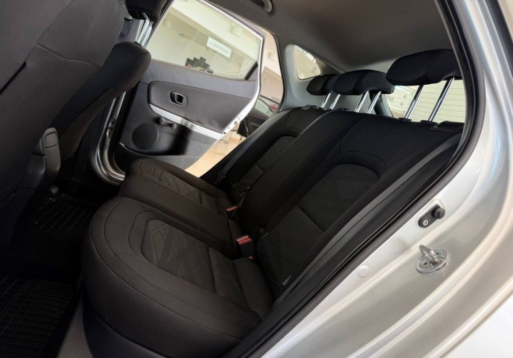 Kia Ceed 2012