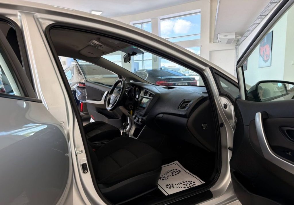 Kia Ceed 2012