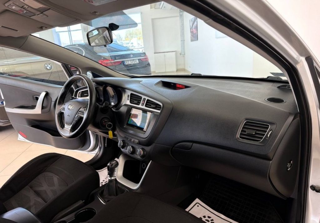 Kia Ceed 2012