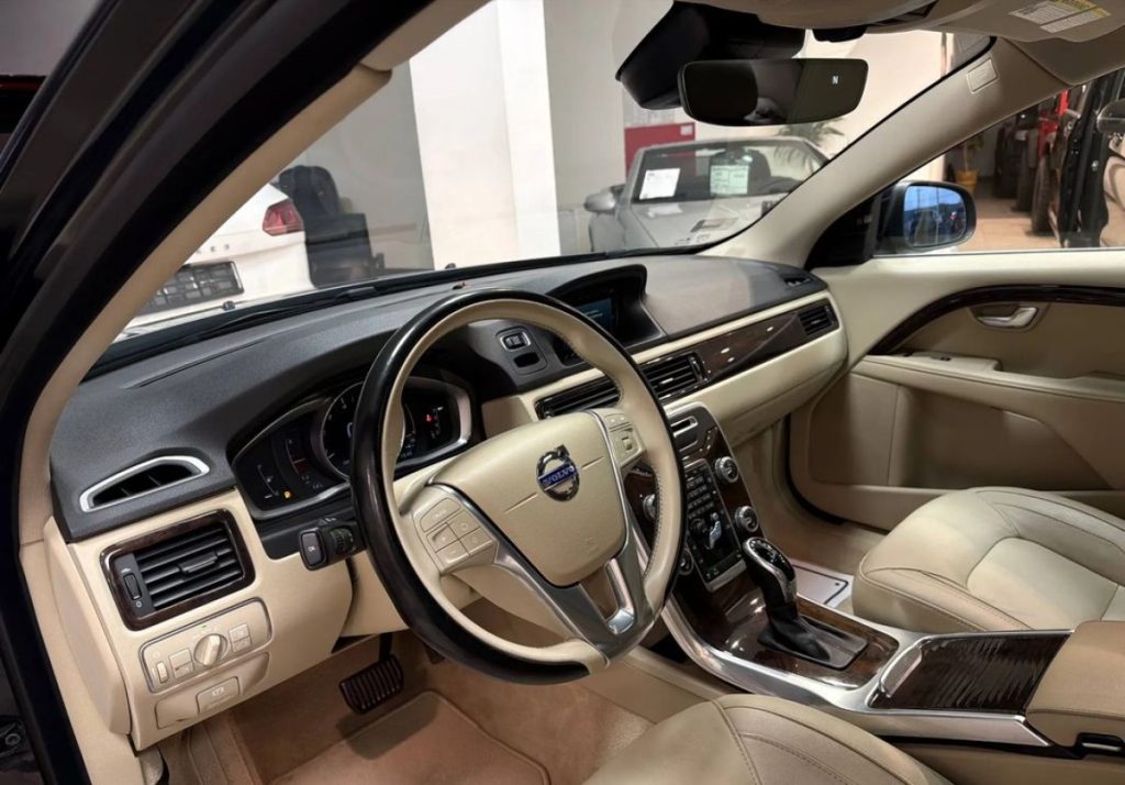 Volvo S80 2015