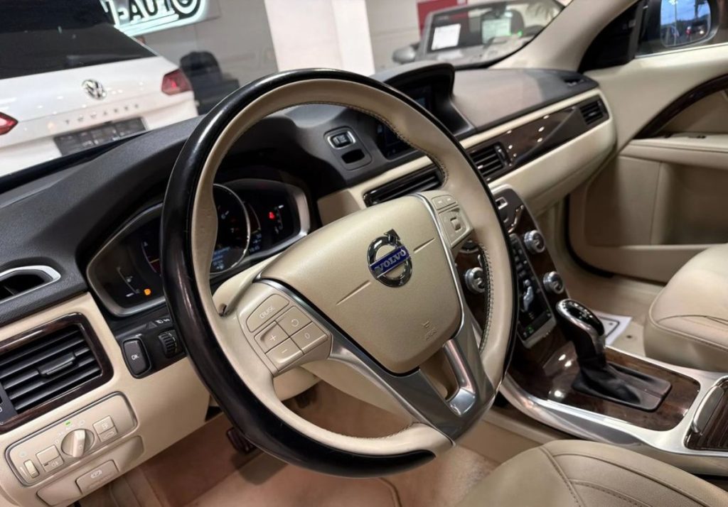 Volvo S80 2015