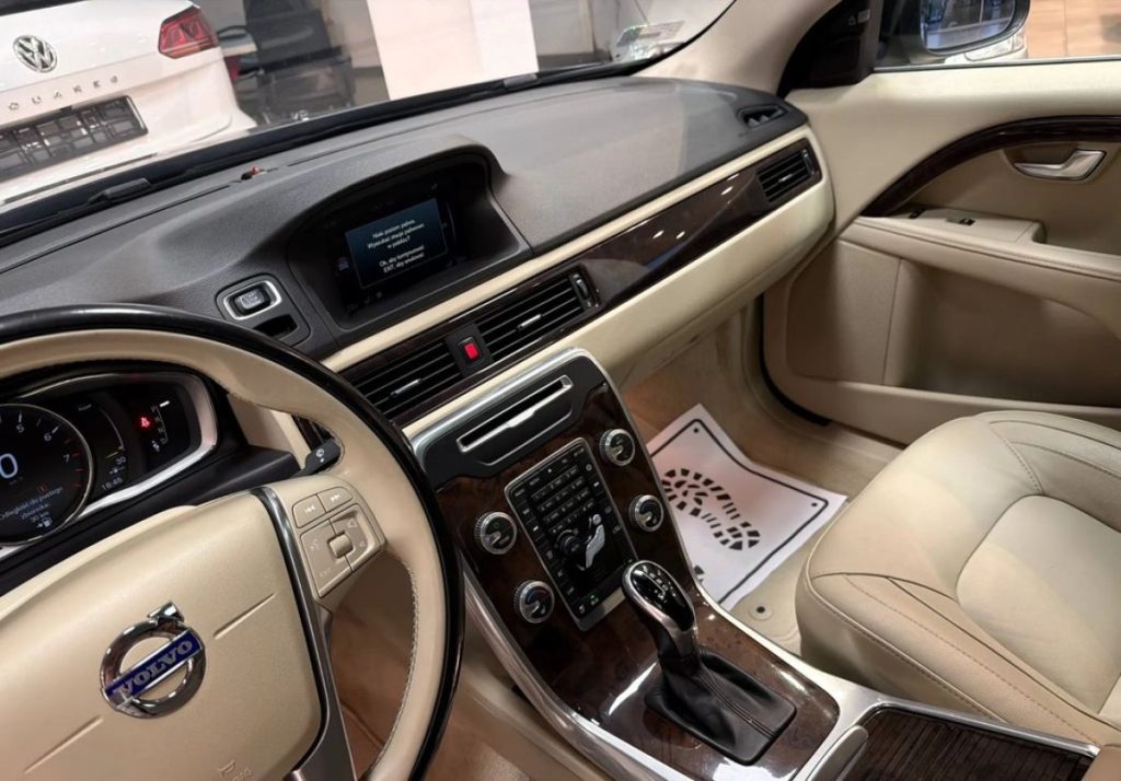 Volvo S80 2015