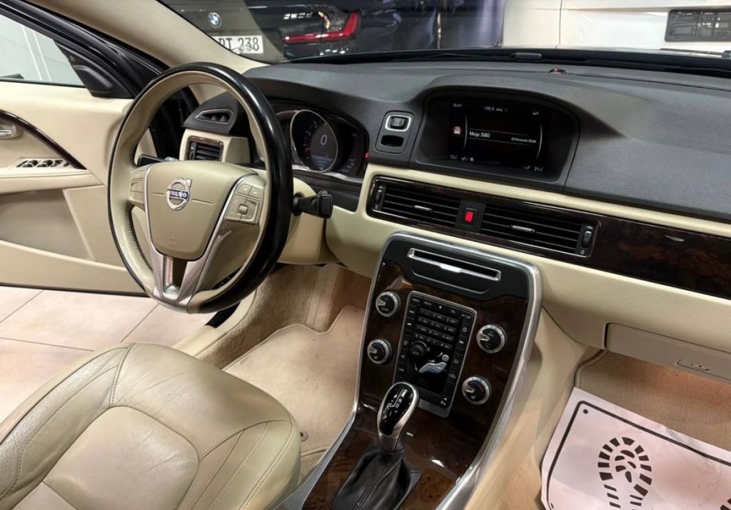 Volvo S80 2015