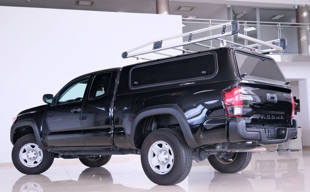 Toyota  2023