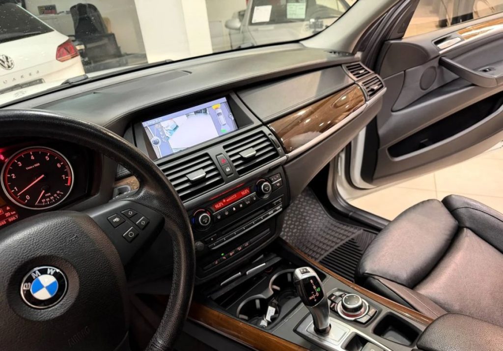 BMW X5 2012