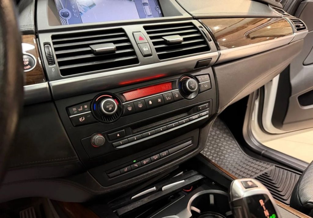 BMW X5 2012