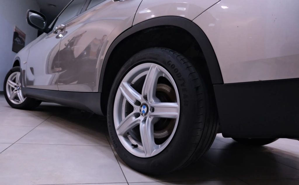 BMW X1 2012