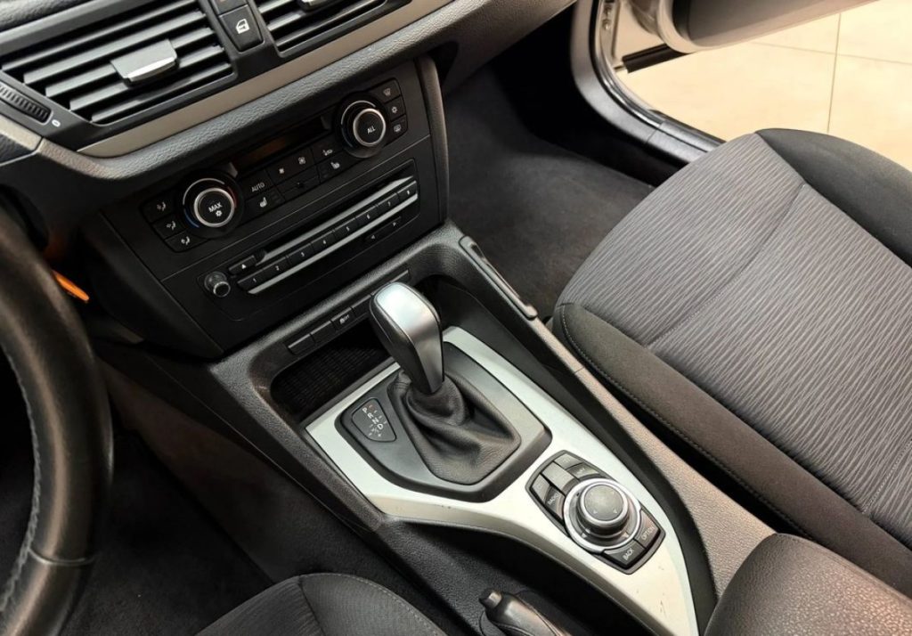 BMW X1 2012