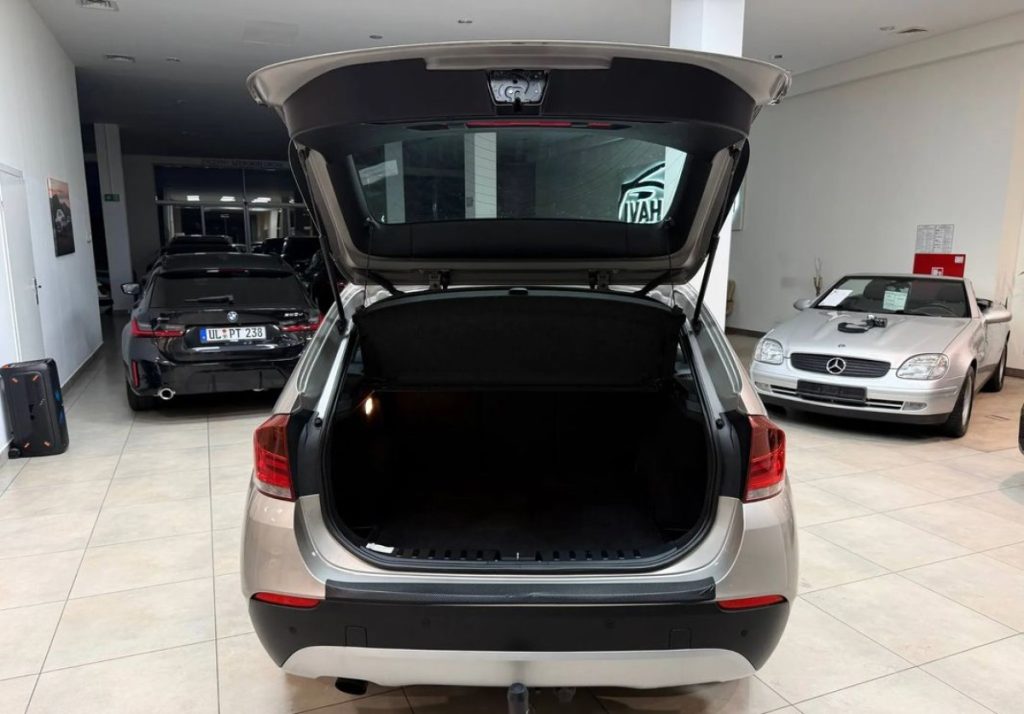 BMW X1 2012