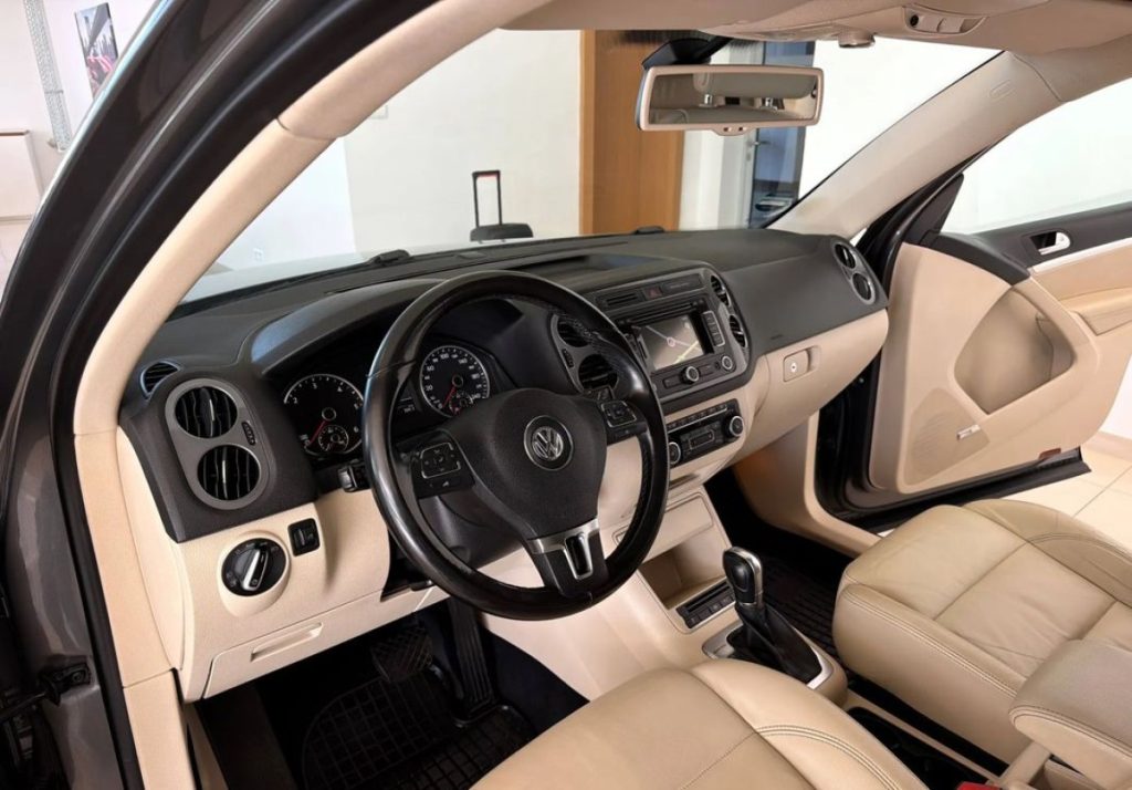 Volkswagen Tiguan 2012
