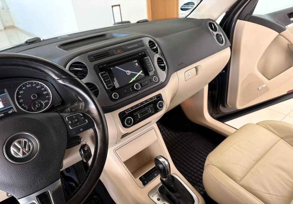 Volkswagen Tiguan 2012