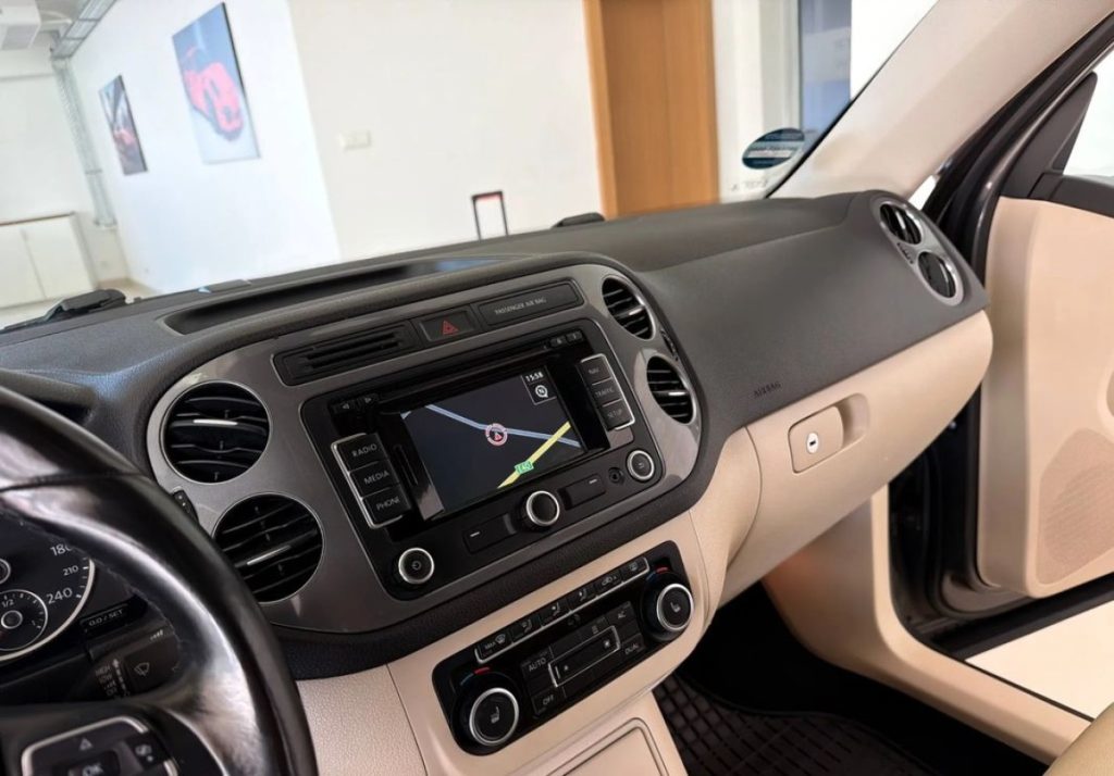 Volkswagen Tiguan 2012