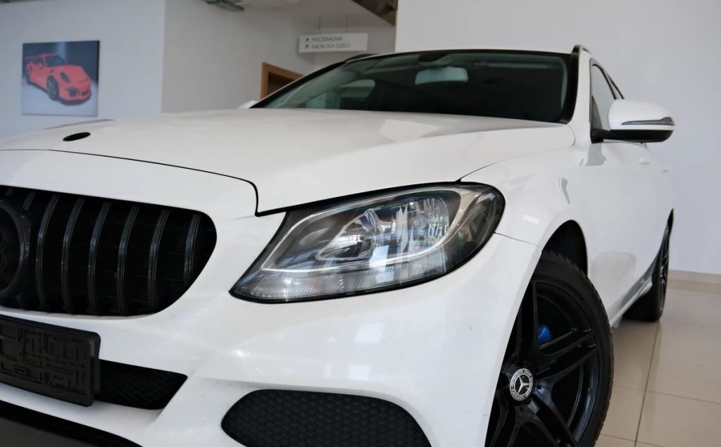 Mercedes-Benz C 2016