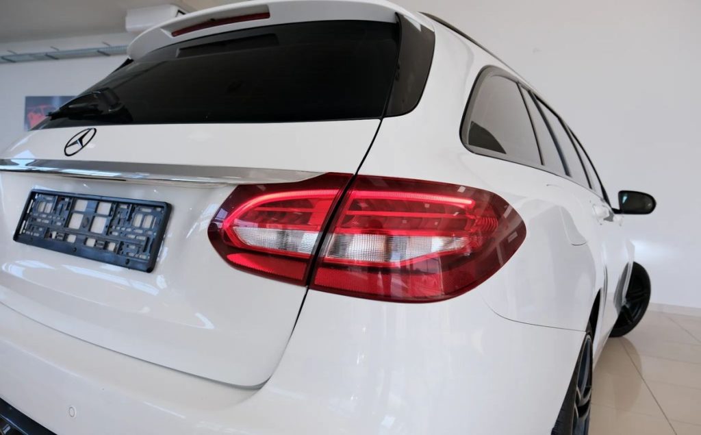 Mercedes-Benz C 2016