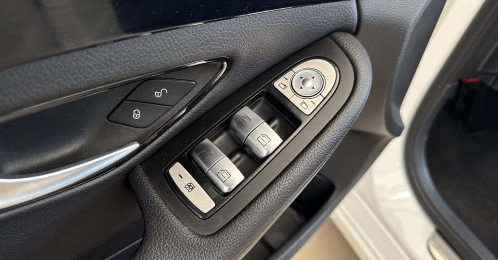 Mercedes-Benz C 2016