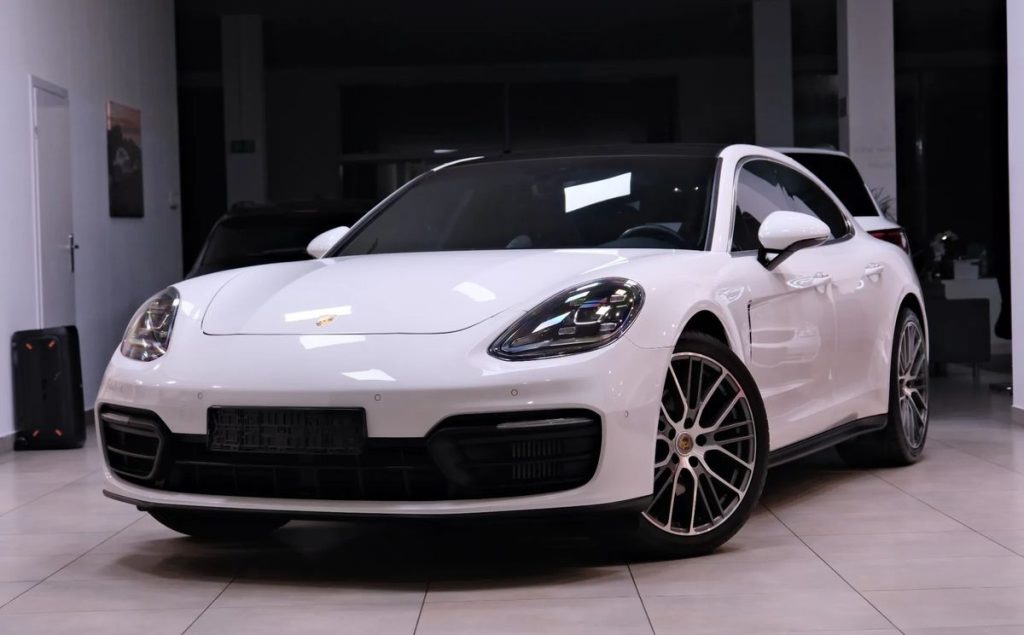 Porsche Panamera 2022