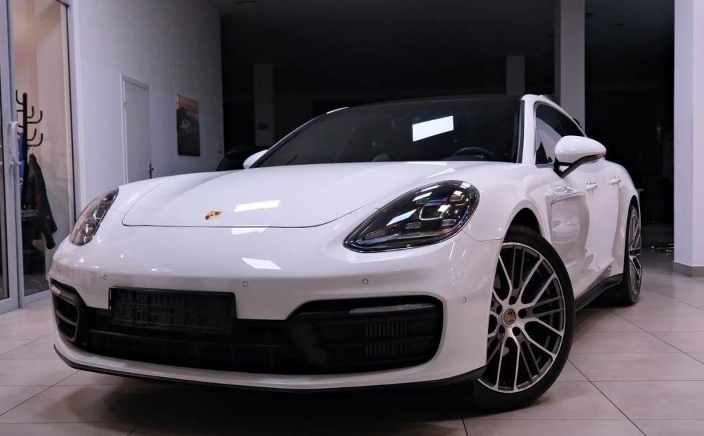 Porsche Panamera 2022