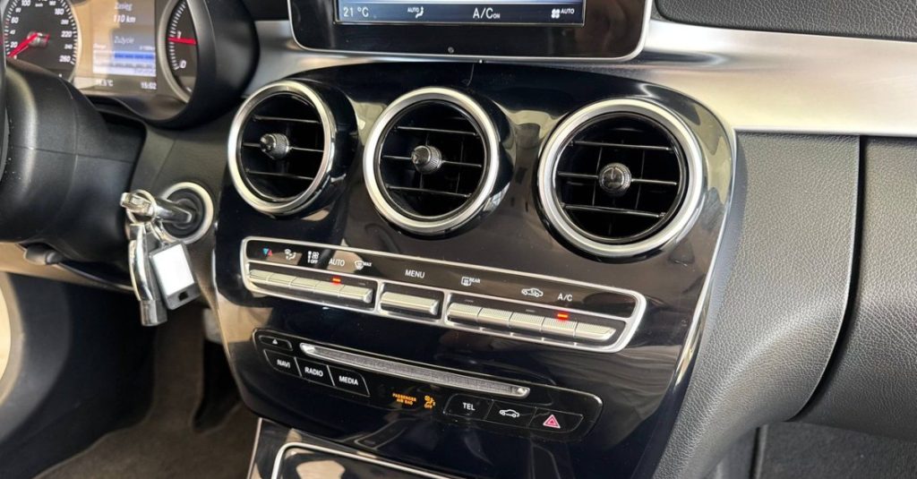 Mercedes-Benz C 2016
