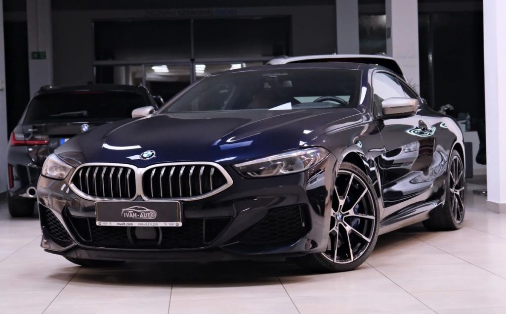 BMW 8 2018